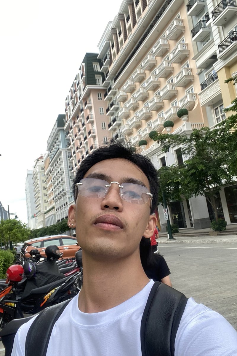 lostboy_pido's tweet photo. kunwari hindi worried sa natitirang 1 week. https://t.co/b569kea8X6