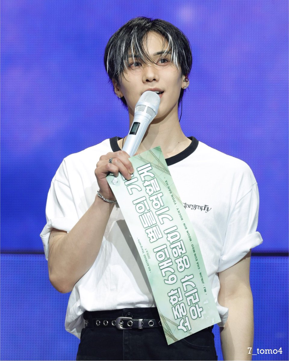 7_tomo4's tweet photo. 250607 The 4th ASTROAD [Stargraphy]

#아스트로 #ASTRO
#라키 #rocky https://t.co/wnONpvU48z