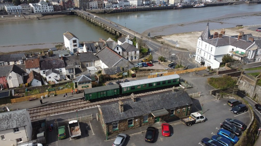 On this date, in 1872, Bideford saw its 2nd station opening (the 1st in 1855). There can soon be a third, on this site, with support from the community, their elected representatives at all levels, and their officials, and the rail industry. See railfuture.org.uk/Bideford-and-B… and diary.