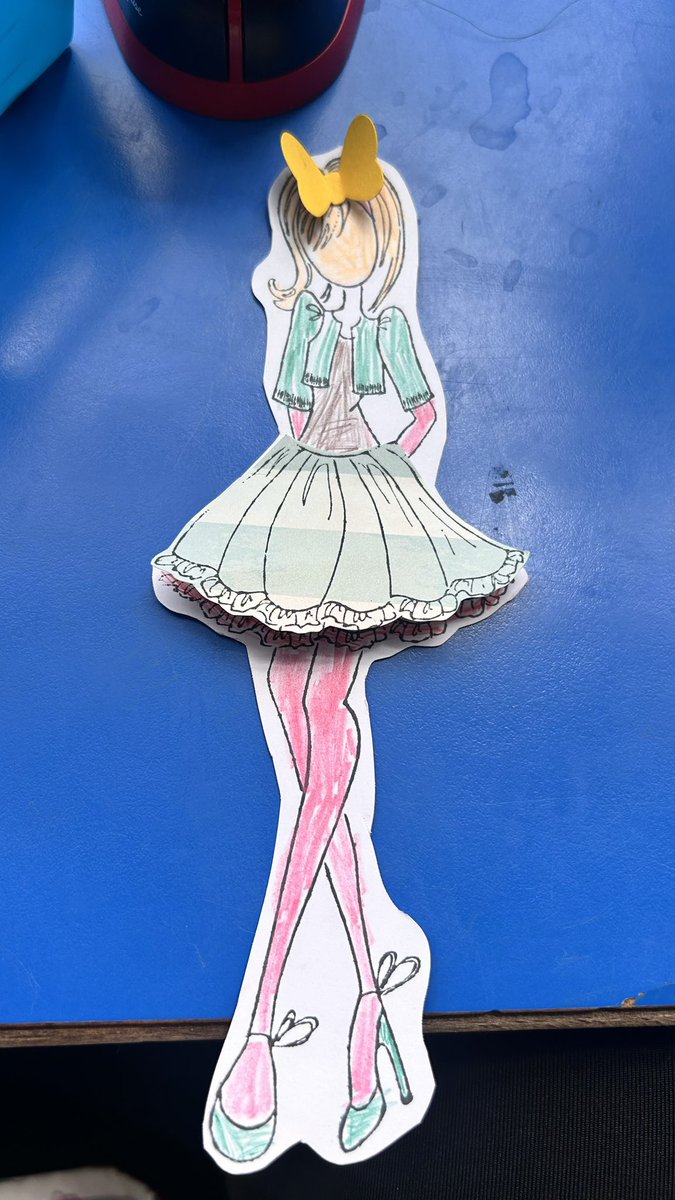 KARAGULIAN's tweet photo. @beechfieldPST Stamp doll https://t.co/mS7iqqxQZJ
