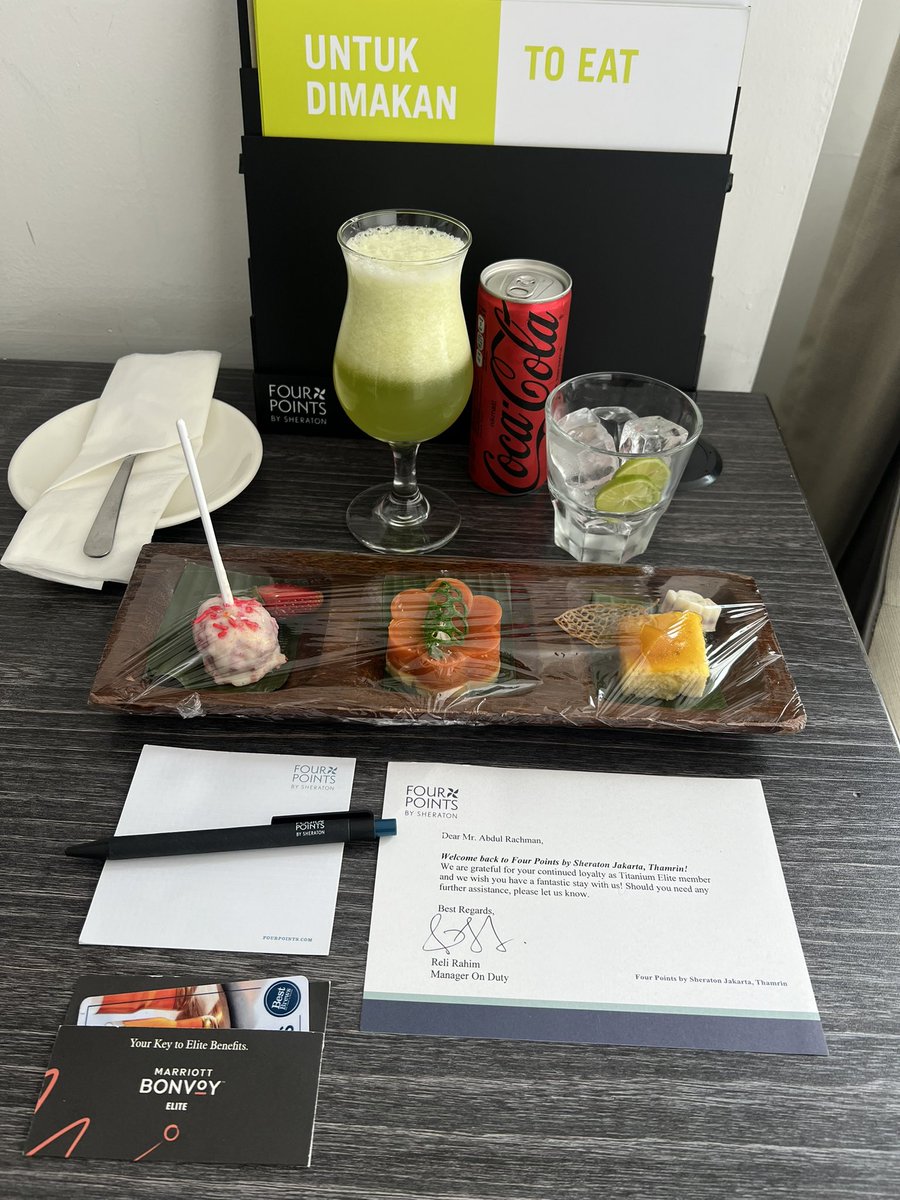 ramenow's tweet image. Checking in like🥳:
☑️Yes, #TitaniumEliteMember💎
☑️Yes, #latecheckout at 04.00PM⏰
☑️Yes, #welcomedrink🍸
🛌 At #FourPointsThamrinJakarta

#FourpointsHotel #Fourpoints #Jakarta #FourpointsJakarta #Hotel #EliteThings #MarriottBonvoy #CentralJakarta @fourpoints @MBonvoyAssist