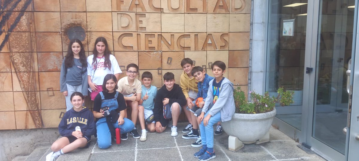 🎙️El pasado viernes varios alumnos de 6º #Primaria participaron en la prueba de acceso al programa #ESTALMAT 🧮en <a href="/cienciasunican/">Facultad de Ciencias UC</a> de la <a href="/unican/">Universidad de Cantabria</a>
#TiempoDeCrear⚙️
#SomosLaSalle💫