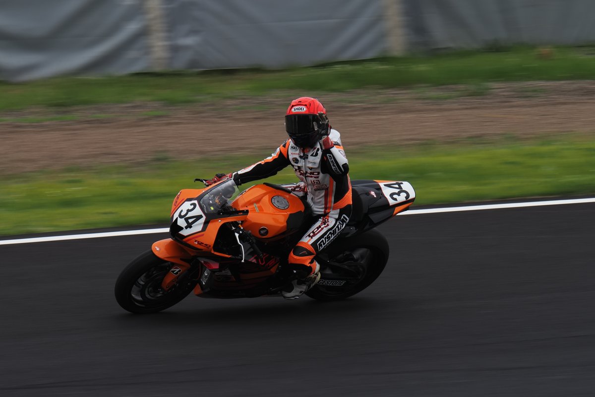 優勝おめでとうございます

#鈴鹿サンデー
#笠井杏樹 選手
#INT_ST600