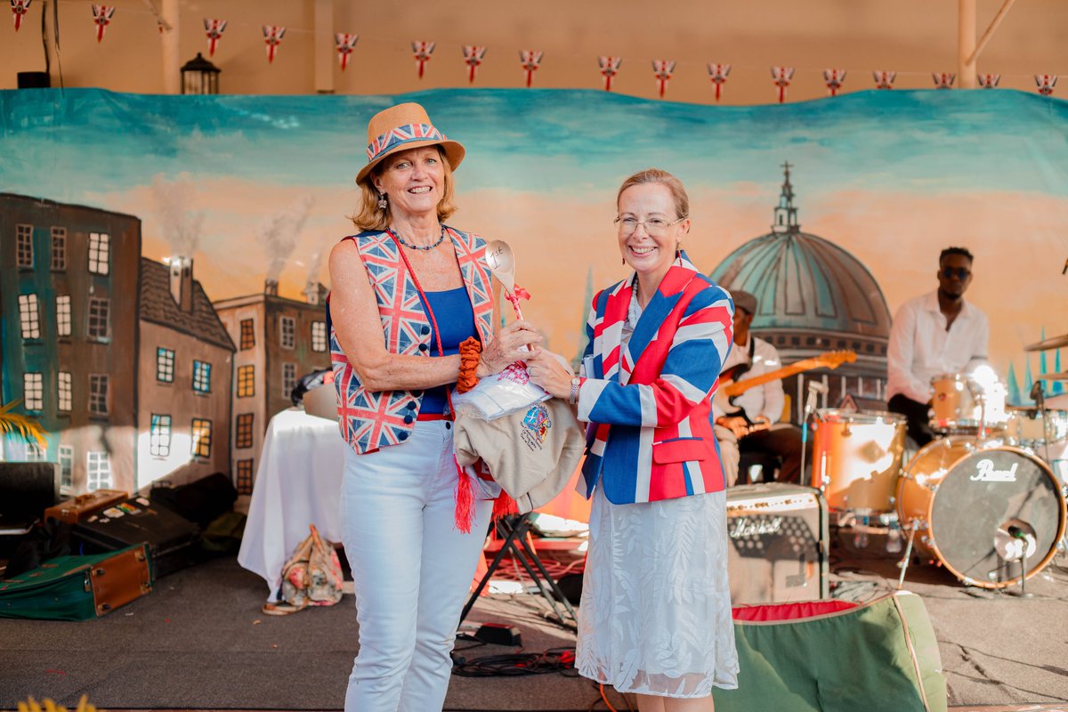 UK in Tanzania (@ukintanzania) on Twitter photo ๐ฌ๐ง๐ A jolly good time!
Over the weekend, Balozi <a href="/MYoungFCDO/">Marianne Young FCDO</a> joined the British Business Group & UK community for a week full of fun โ from a tuk-tuk (bajaji) treasure hunt ๐บ to a lively street party ๐บ.
#UKinTanzania ๐ฌ๐ง๐ A jolly good time!
Over the weekend, Balozi <a href="/MYoungFCDO/">Marianne Young FCDO</a> joined the British Business Group & UK community for a week full of fun โ from a tuk-tuk (bajaji) treasure hunt ๐บ to a lively street party ๐บ.
#UKinTanzania
