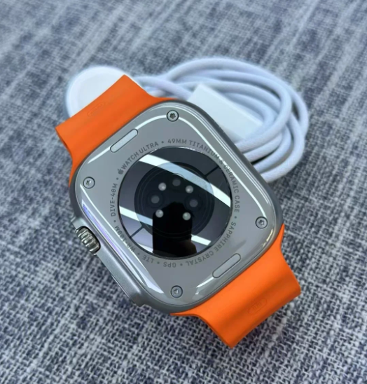 SolarbeGlobal's tweet photo. #Apple Watch Evolves Further, Featuring #Solar Charging https://t.co/2jM8DZg2qs via @Solarbe Global https://t.co/Q6vOgUJBwf
