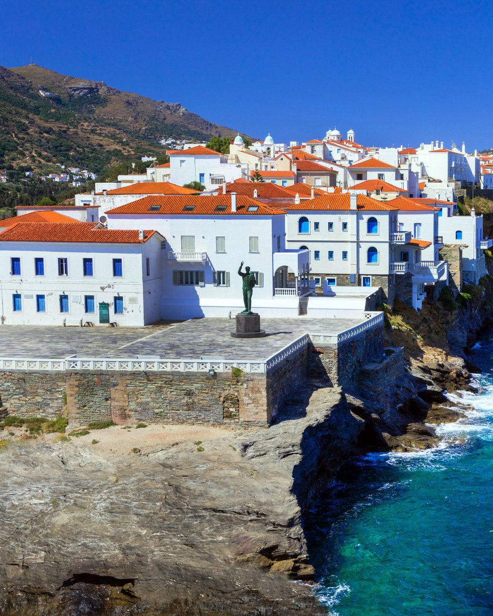 andros_secrets's tweet image. Is there any other place in the world where the wind speaks like it does in Andros?💙 Discover the island and make this a summer you will remember. 🌊 

Explore more androssecrets.com

📸 @andros_secrets 

#andros #greece #visitgreece #grece #paradisefound #beach