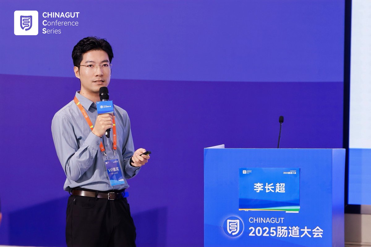 Very pleased to have attended the #ChinaGut2025 Conference (&gt;8,000 participants) by the magnificent Dongqian Lake in Ningbo and shared my recent progress on the microbial risks of plastic pollution in the iMeta session.

#PlasticPollution #Plastisphere #Microbiome <a href="/iMetaScience/">iMeta</a>