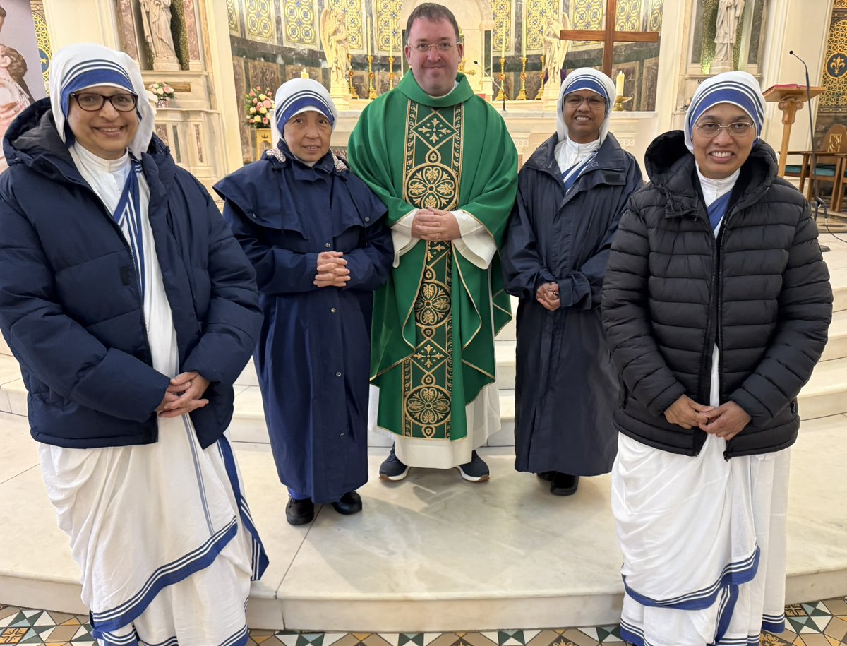 ArmaghParish's tweet image. We are sorry to learn that Sr Maria Dolores and Sr Assumpta of the Missionaries of Charity have been assigned to new roles and will leave Armagh - we thank them for their dedication and zeal, asking God’s blessing upon them @ArchbishopEamon @MichaelRouter @armaghpriest
