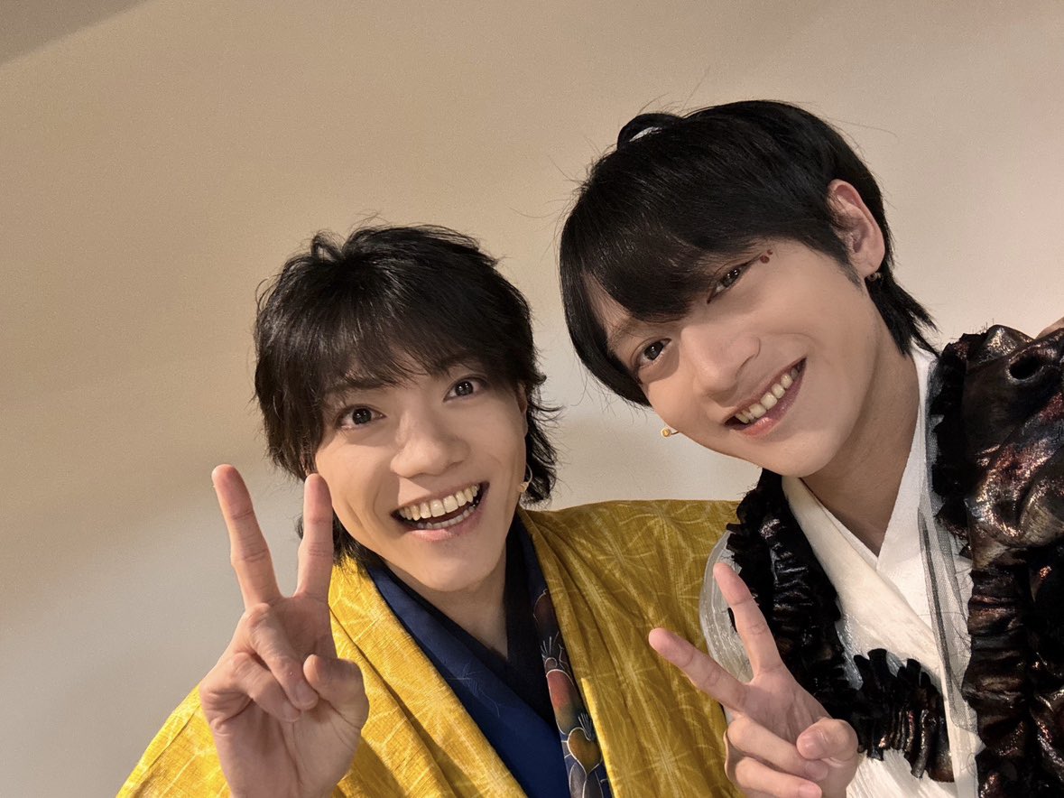 fujiichan2000's tweet photo. 古田織部役“伊崎龍次郎”くん！
本編で関わるシーンがあんまりないのですが、いつも気さくに話しかけてくれて優しいお兄さんです！
最後ら辺のシーンのところでいつも感動してます🥹

#藤井直樹
#藤井ちゃん
#恋ひら https://t.co/OwMAqtqQTU