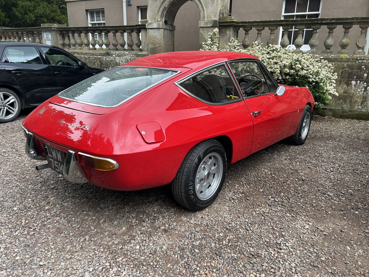 Up in scotland for the weekend, spotted something lurking in the bushes, went for a nosey. Lancia fulvia zagato