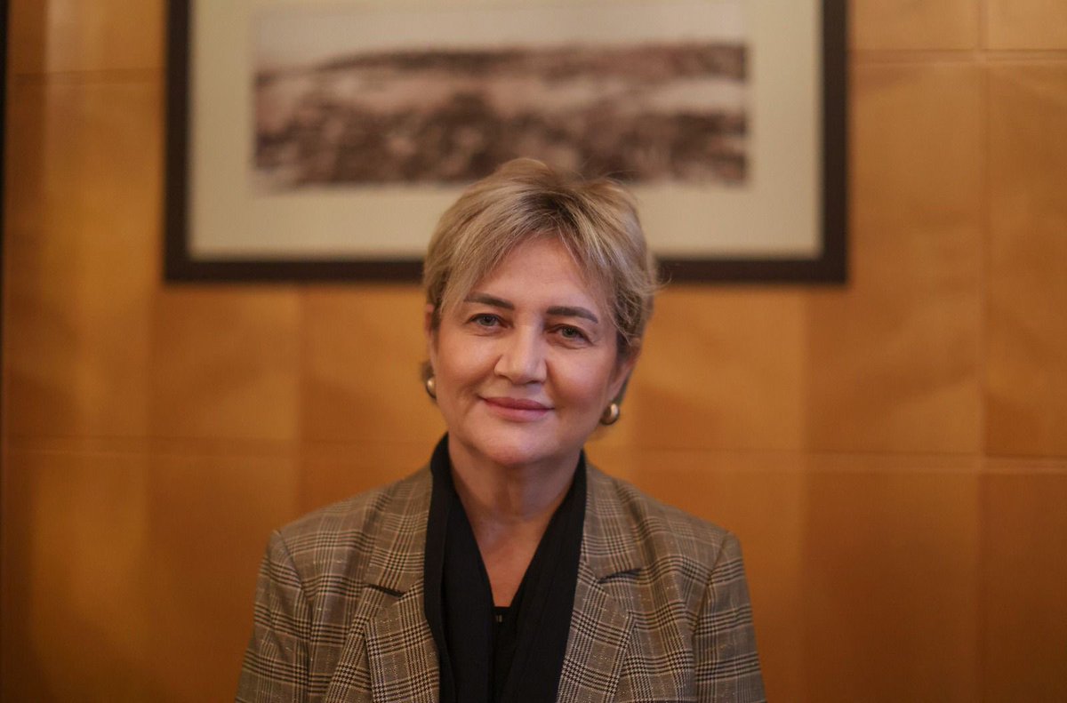 Neden bu işkence? 

İBB Medya AŞ eski genel müdürü İpek Elif Atayman 19 Mart’tan beri tutuklu. 

“Bileklerim mor, yerde yatıyorum, eşyalarım çöp torbasında” diyor ve Adalet Bakanı Yılmaz Tunç’a soruyor: Neden bu işkence? 

Evet, neden? Bir yanıt verecek misiniz? <a href="/yilmaztunc/">Yılmaz TUNÇ</a>