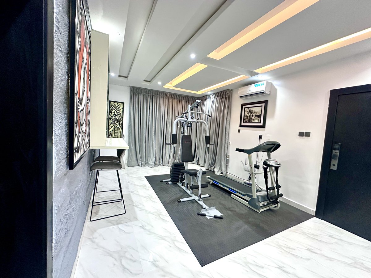 wheelsandkeys's tweet image. Introducing Wellspring Apartments
📍Located in Osapa Lagos
📍Suitable for long and short term rental
📍Perfect for Gym bro and gym sis
Make your staycation worth it, you are just a dm away from luxury 😍😍
#wheelsandkeys #apartment #shortletapartmentinisland #lagosapartments