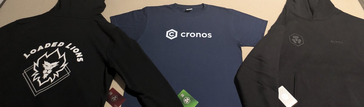 LoadedLion6418's tweet image. #Cryptoirl #cryptocom
@cronosapp  
#rubyred #jadegreen #icywhite 
#fftb Which one shall we go grocery shopping in today?    🤔 
Have a great day #crofam 🫡