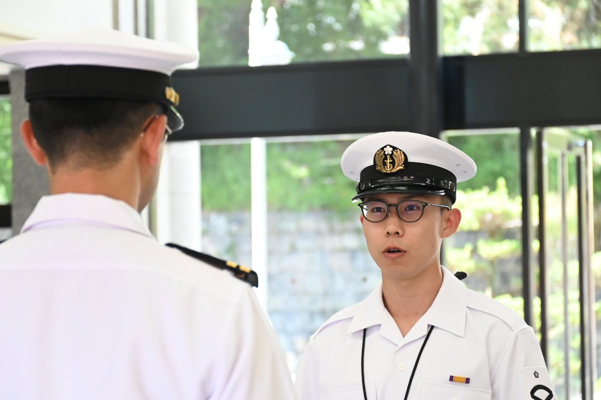 6月4日、第59期一般幹部候補生課程（部内課程）の学生たちが緊張の