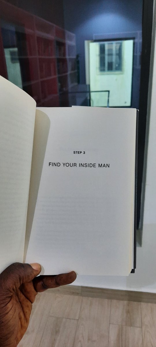 RELLIBRARIES's tweet photo. Success has a secret code, and this powerful book holds the key to unlocking it.
#successmindset #SuccesHabits #RELLIBRARIES https://t.co/GcihKOOw7X