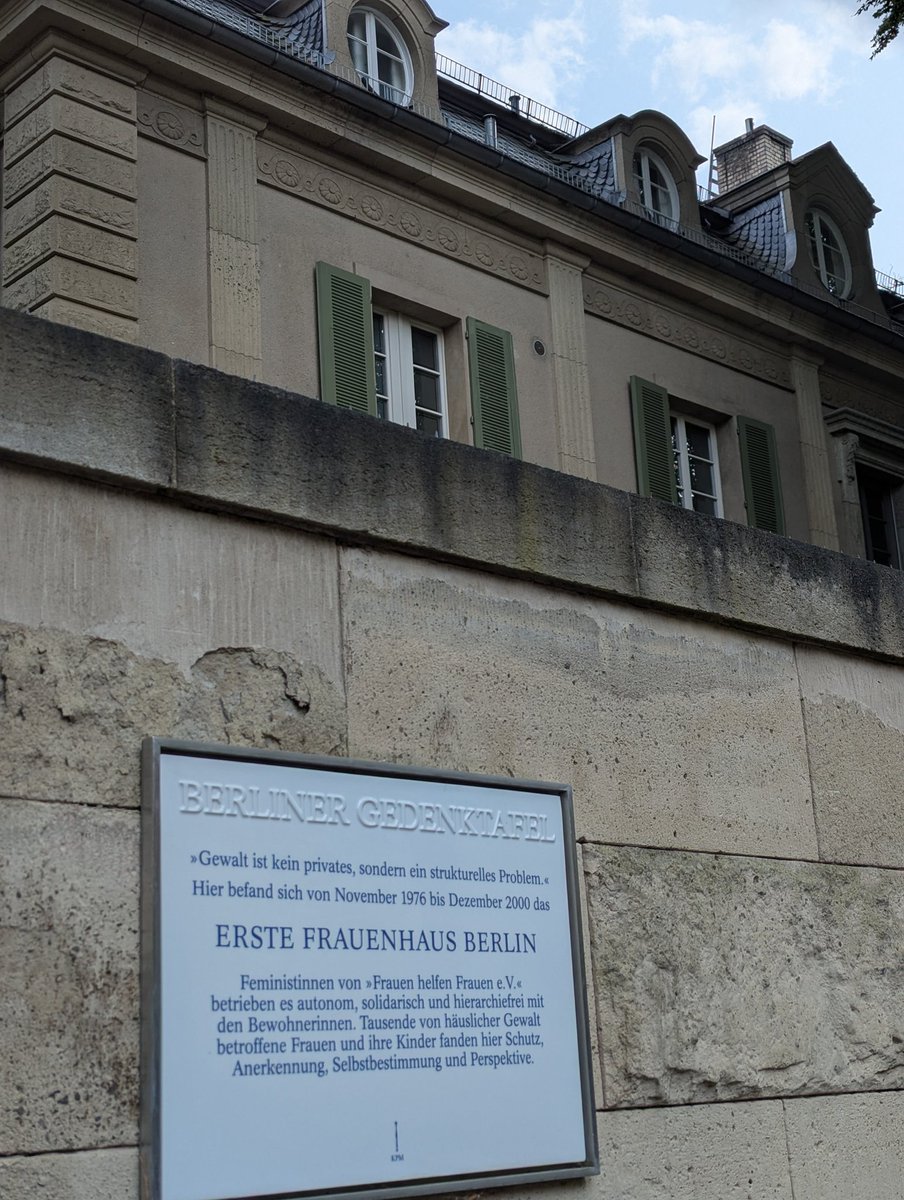 Wer geht, wird Interessantes entdecken. #Berlin #Frauenhaus