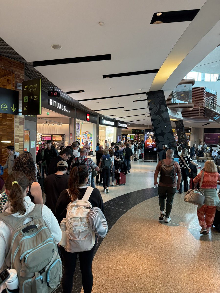 sam rhea tweet media