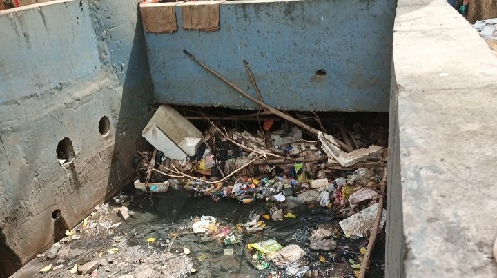 ibnnews24x7's tweet image. @mybmc @CMOMaharashtra @PMOIndia why M/E ward officer Mr. #ujwalingole is not taking action in this, letter has been dispatched personally sended to him also sended to bmc other officers to #Mogal #Nikal then also no action yet, we request #mybmc the SIT inspection in this