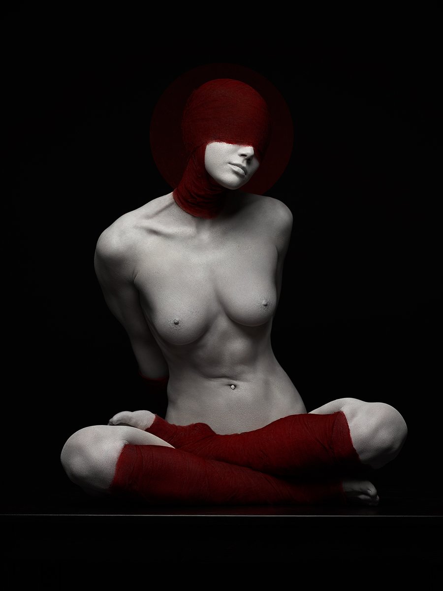 dm_shad's tweet photo. Good morning👹

“Under the Black Sun” series
(photography, body painting)

Available for private sale https://t.co/DwMwqW1ke8