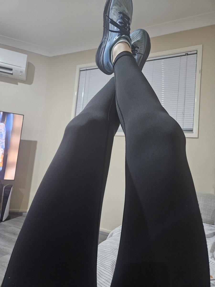 Ħaylee.ĦBar (@hayleyluddy) on Twitter photo Running mileage is getting back up = skinny legs 🦵
I'm doing the 8 week <a href="/ChadzOnHBAR/">Chadz on HBAR</a> challenge - be cool to see how my legs go with strengthening + increased running. Running mileage is getting back up = skinny legs 🦵
I'm doing the 8 week <a href="/ChadzOnHBAR/">Chadz on HBAR</a> challenge - be cool to see how my legs go with strengthening + increased running.