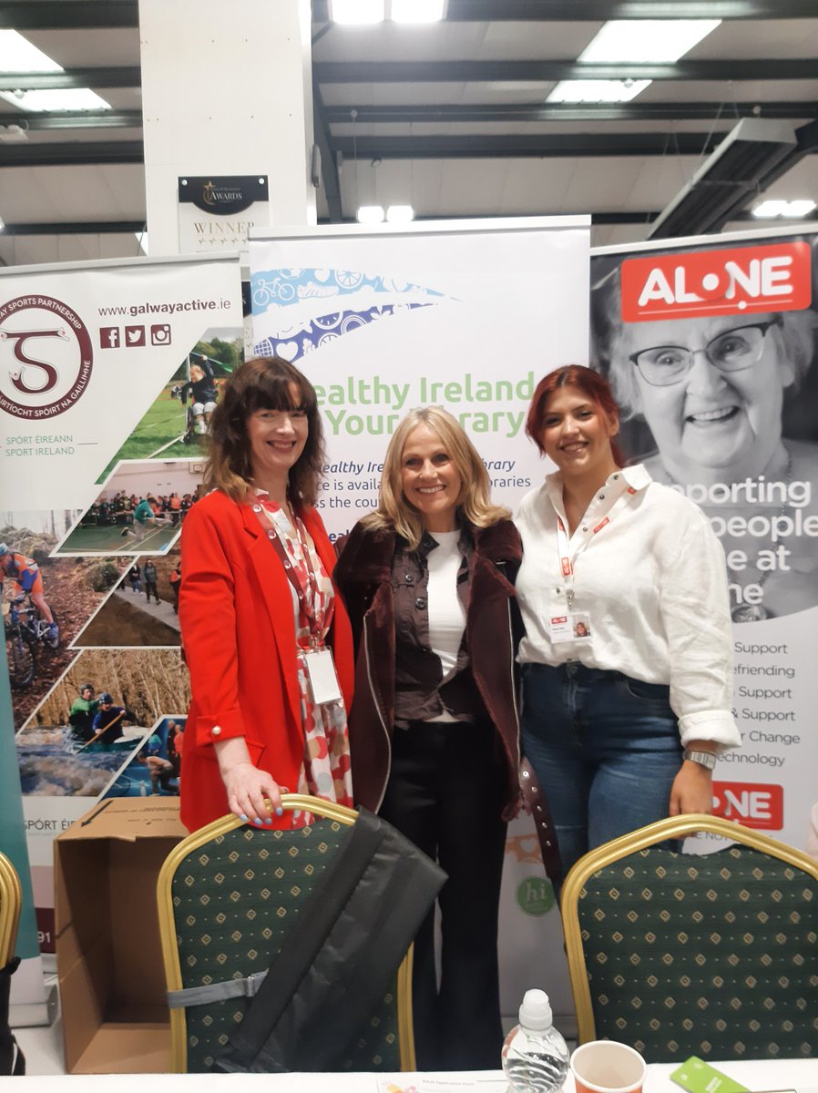 We held an event on Monday 9th June, to mark Men's Health Week. The event took place in O Higgins Hardware, in Shantalla.
The photo shows Siobhán Arkins Galway Public Libraries, Sharon Shannon acclaimed musician and special guest at the event and Rowan Bines, Alone.