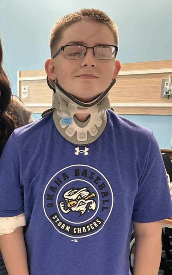 GPACSports's tweet image. Avery Mohrman, the son of GPAC Assistant Commissioner Lucas Mohrman, continues his recovery after an ATV accident and is doing well! Help support the Mohrman Family by ordering “Prayers ⬆️ for Avery” shirts and hoodies by June 18!
stores.inksoft.com/fundraiser_for…
#PrayersUpForAvery