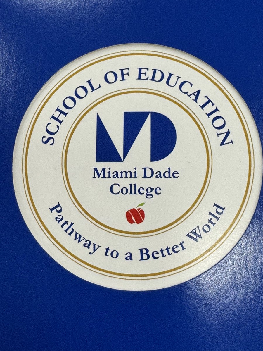 LynnMaceyras's tweet image. Thank you @MDC_DeanSOE for delivering an amazing Educator Empowerment Summit @MDCollege Powerful message from @ClintPulver will enjoy reading “I Love It Here.” Truly appreciate our collaboration and partnership in developing our future teachers & leaders @SuptDotres @MDCPS