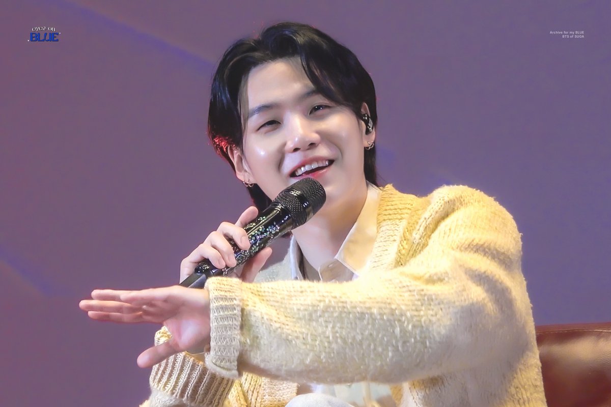 💙D-9💙

 #SUGA #BTS #방탄소년단슈가 #방탄소년단 #슈가