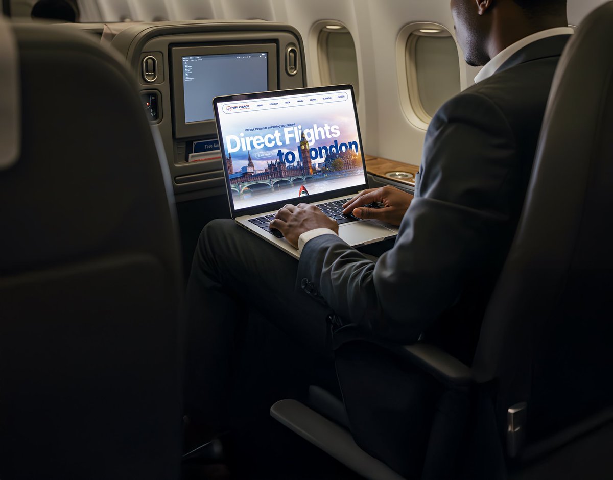 TheElzenitho's tweet image. Not a UI designer tho, but I tried redesigning the Air Peace landing page just to stretch my skills.

Anyone want the figma file link?😁
#Elzenitho #Designbender #UIDesign #Figma #CreativeDirection #DesignPractice #AirPeace