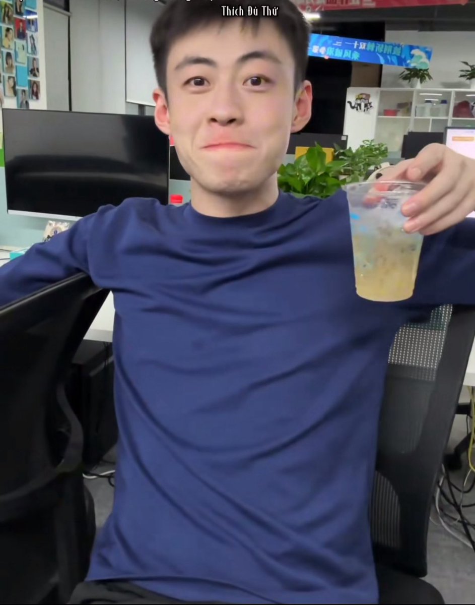 UngVipp's tweet photo. Clip a này hơi bị ngon nha 😎 https://t.co/8vWMU3axsR