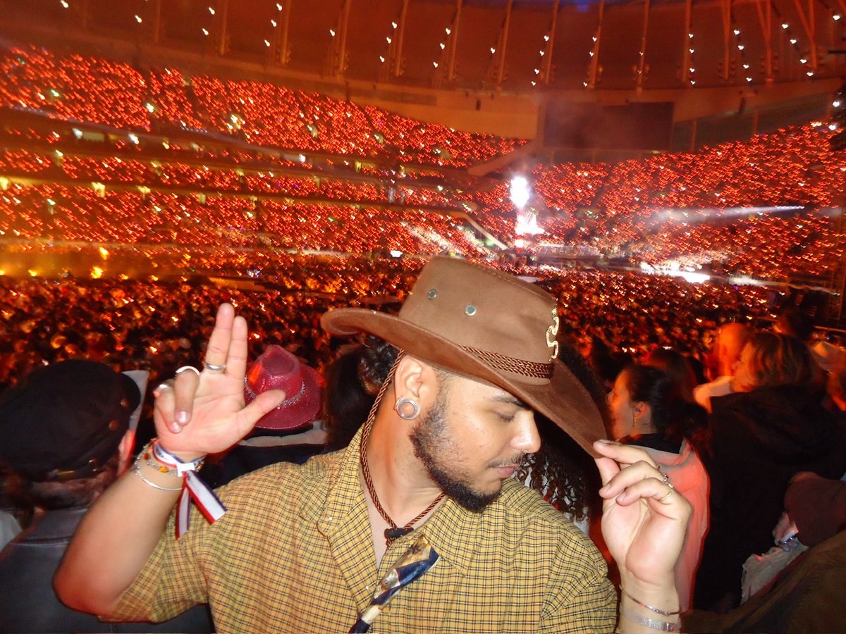 Ambessa Urach𐚁 tweet media