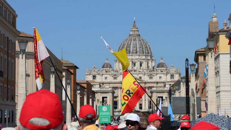 La Archidiócesis de Sevilla participó en el #JubileodelosMovimientos celebrado en Roma ✍️ CRÓNICA de unas jornadas para el recuerdo ▶️ archisevilla.org/la-archidioces… | <a href="/Jubileo2025/">Jubileo 2025 España</a> <a href="/DAS_Sevilla/">D.A.S. Sevilla</a>