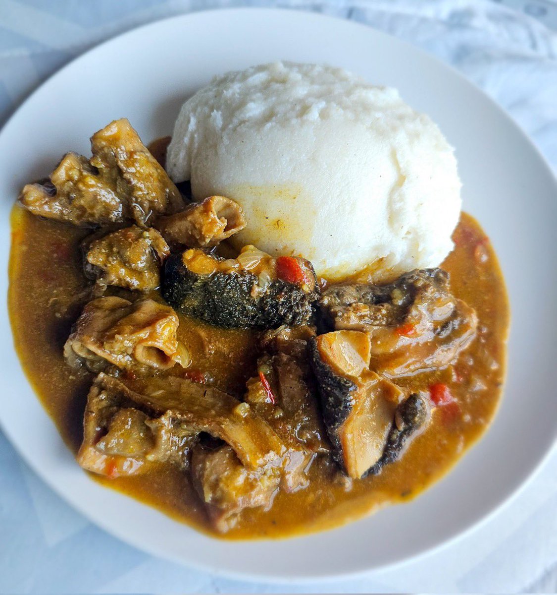 CALLING  ALL JOURNALISTS ,this one’s for you!
The very first, the inaugural, the offalicious #JournalistsCookOffZW is now LIVE ,and entries are OPEN!

Your mission (and I really hope you’ll take it on):
👉 Zvinyeze (goat tripe wrapped with intestines)
👉 OR Cow Tripe &amp; Matumbu