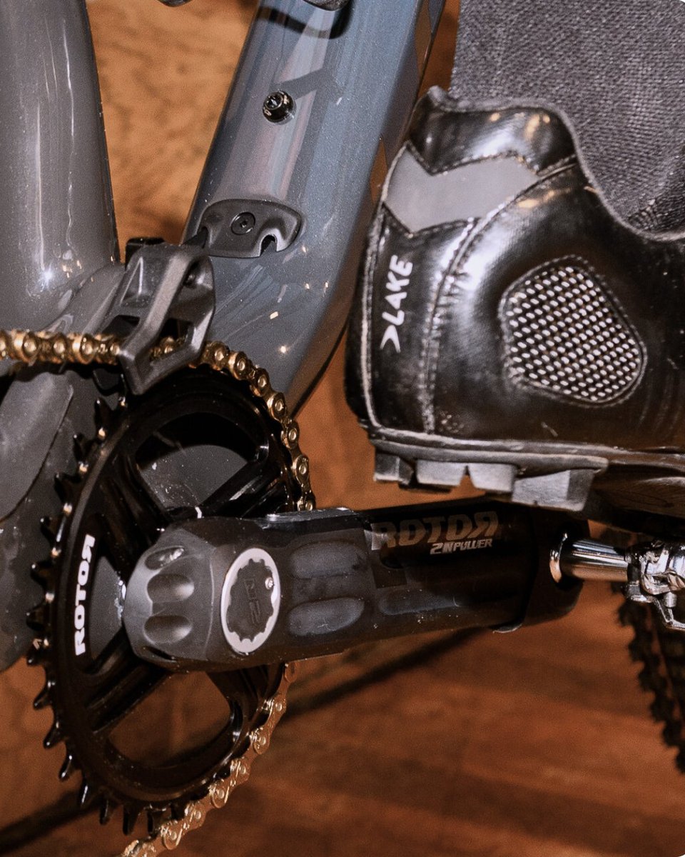 ROTOR_bike (@rotor_bike) on Twitter photo 🚵♀️ Proud to support the KMC Mountain Bike Team <a href="/MTBteam_com/">KMC mountainbiketeam</a> this season!
With a strong lineup of riders and equipped with 2INpower MTB + Direct Mount MTB Chainrings, they ride with the tech trusted by pros to measure every watt and maximize performance. 🚵♀️ Proud to support the KMC Mountain Bike Team <a href="/MTBteam_com/">KMC mountainbiketeam</a> this season!
With a strong lineup of riders and equipped with 2INpower MTB + Direct Mount MTB Chainrings, they ride with the tech trusted by pros to measure every watt and maximize performance.