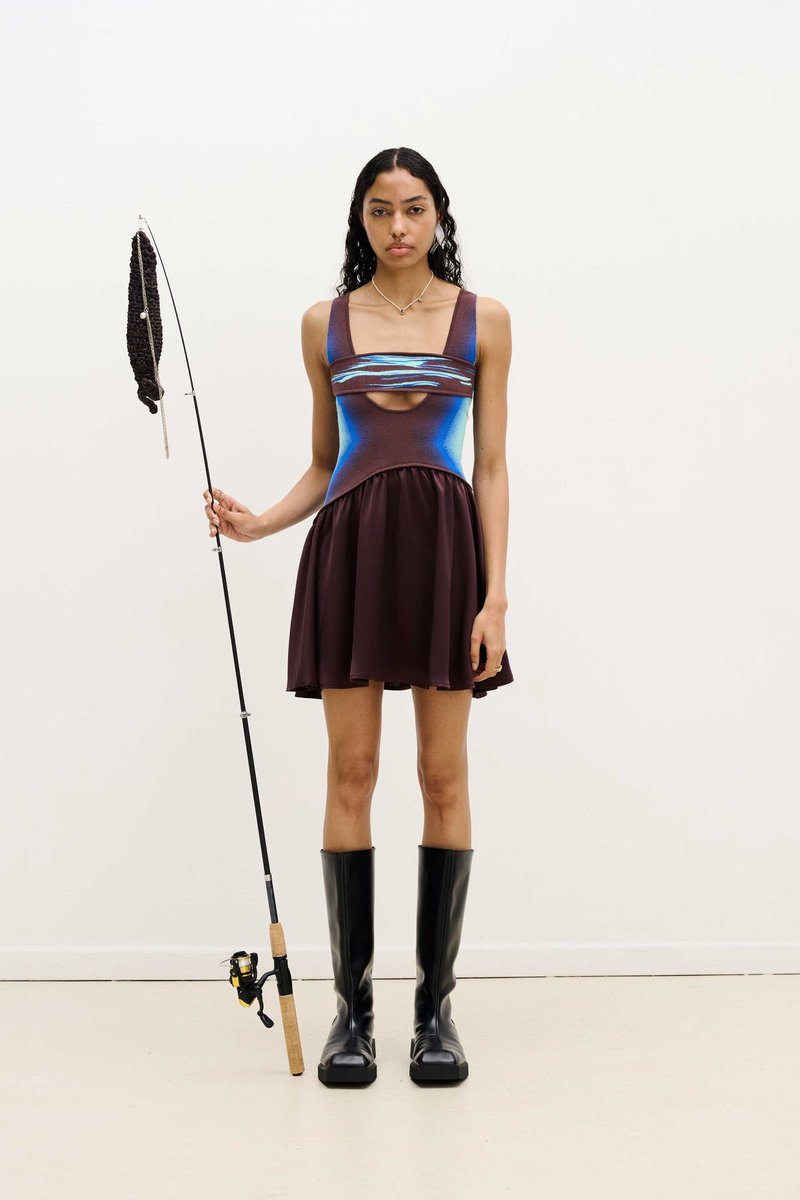 kendam_com's tweet image. PH5 Resort 2026 collection lookbook (27 outfits) kendam.com/news/lookbooks…

#PH5 #Resort2026 #RE26 #Lookbooks #NewYork #Fashion #Kendam