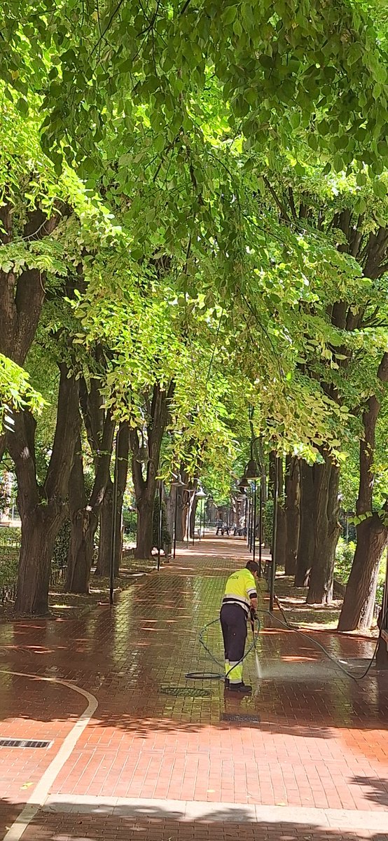 Posiblemente sea el parque más céntrico y coqueto de Logroño.