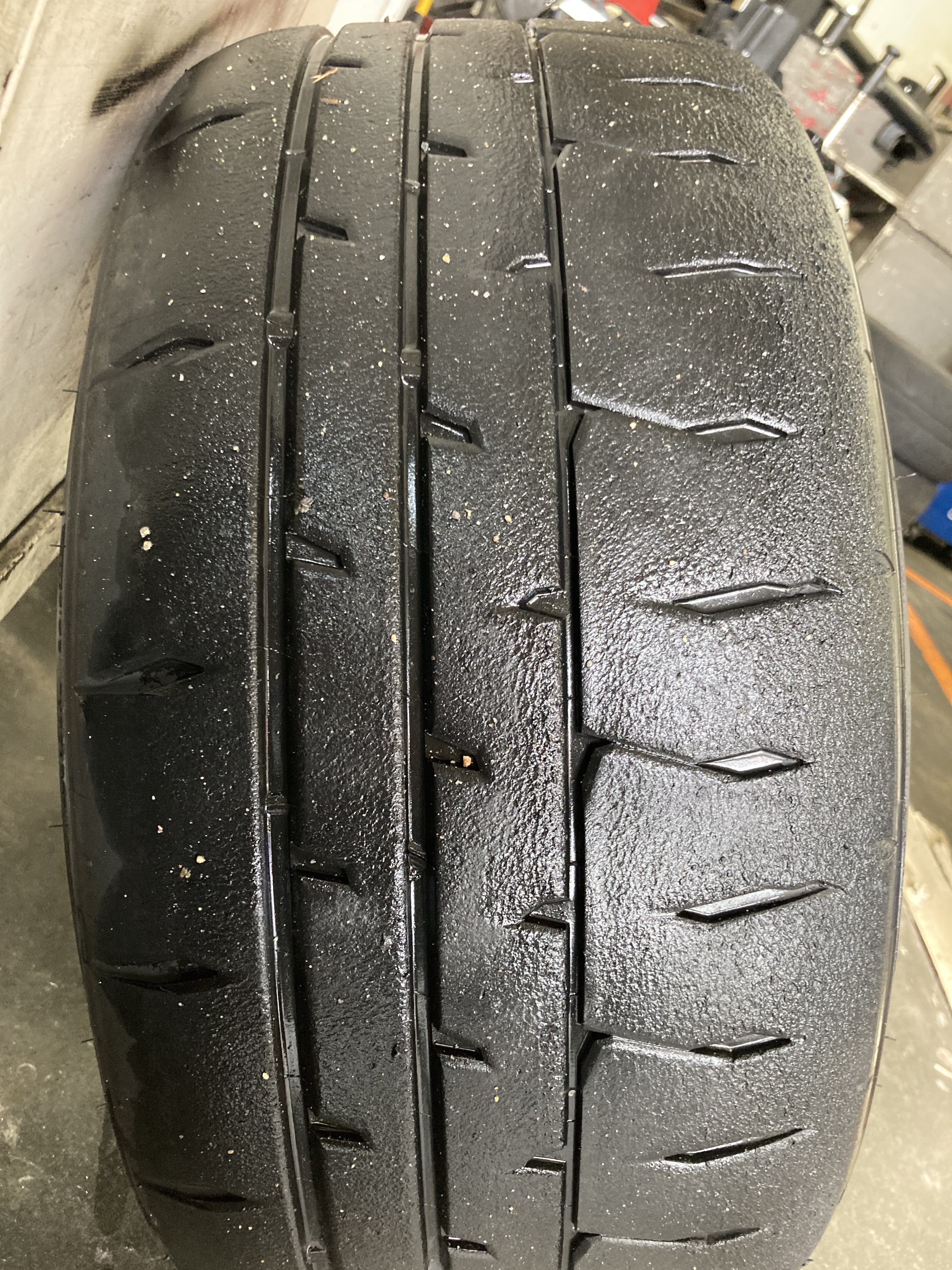 2023年製 バリ溝 鍛造品】BBS RI-A 18in 8J +45 PCD112 ピレリ