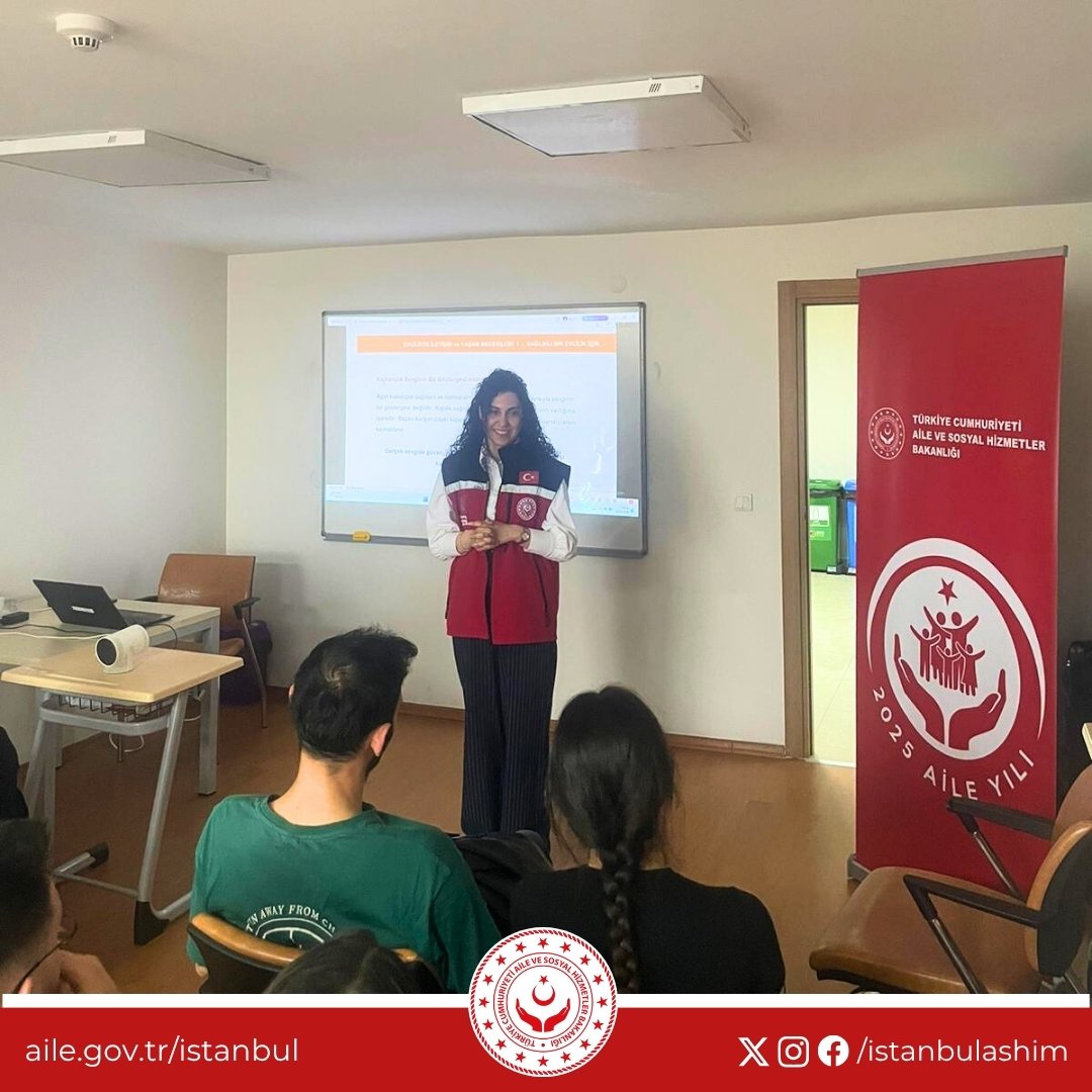 🇹🇷 2025 Aile Yılı kapsamında 'Evlenecek Gençlerin Desteklenmesi Projesi' ile Aile kurma yolunda ilk adımı atacak gençlerimizden Evlilik Kredisi onaylanan çiftlerimize 'Evlilik Öncesi Eğitim Programı' kapsamında eğitimler vermeye devam ediyoruz. 

#AileYılı