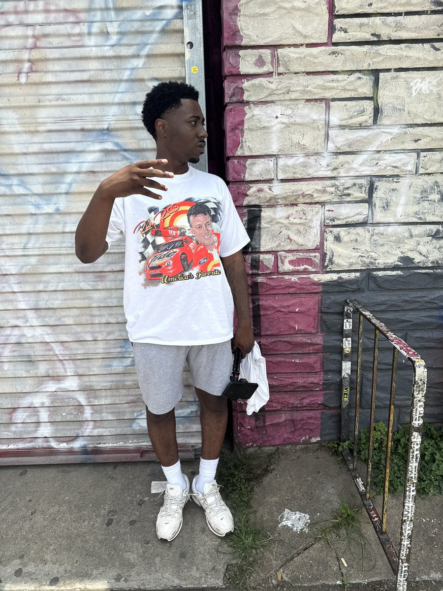 4uppp_'s tweet photo. 4upp https://t.co/VIyOvdX5SZ