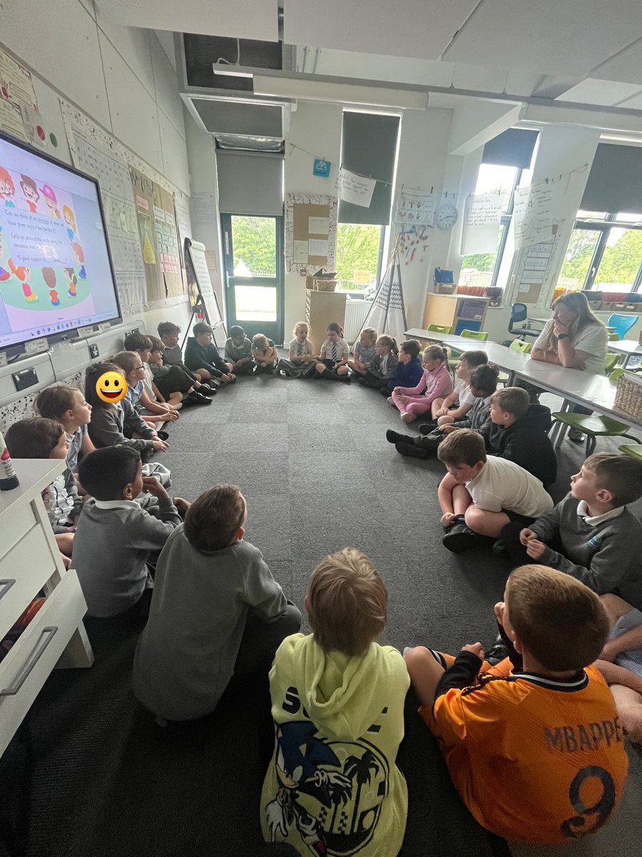 Dee Point Venus tweet media