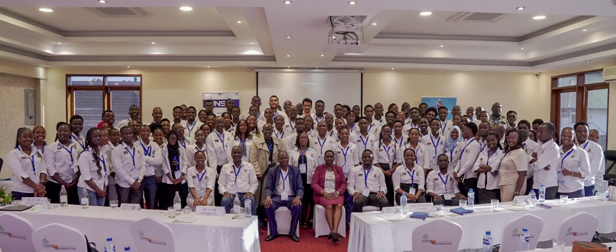 UoNDOS_Careers's tweet image. The 2025/2026 UNSA Leadership Development Training Workshop is currently ongoing at the Traveller's Beach Hotel in Mombasa.
The Workshop is aimed at imparting leadership skills to the student leaders.
#leadershipdevelopment
#mentorship