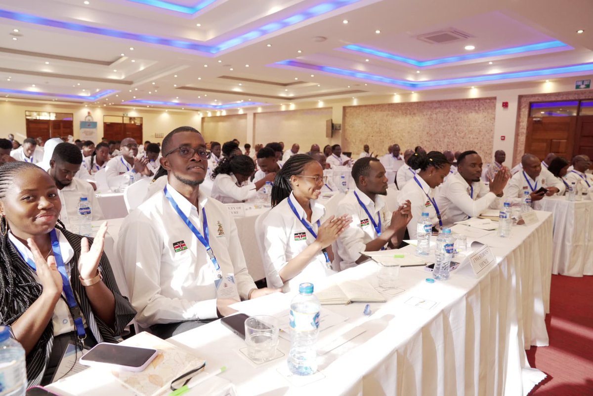 UoNDOS_Careers's tweet image. The 2025/2026 UNSA Leadership Development Training Workshop is currently ongoing at the Traveller's Beach Hotel in Mombasa.
The Workshop is aimed at imparting leadership skills to the student leaders.
#leadershipdevelopment
#mentorship