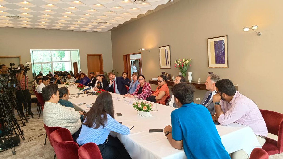 Strong turnout from Indian media today at press briefing on studying in Germany.

10 universities &amp; research institutes explained why top Indian talent should choose Germany.

Excellent yet affordable programs will keep driving student mobility!

#StudyInGermany #DAAD #DWIH