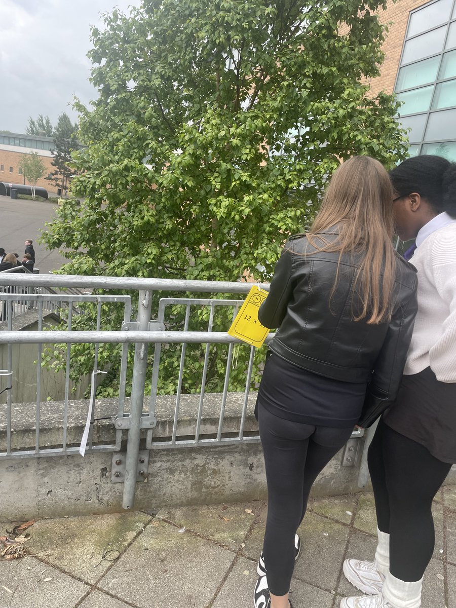 Holy Rood Maths (@mathsholyrood) on Twitter photo S3 pupils taking part in outdoor learning on Monday 
#outdoorlearning #active #healthy #nature #stairs_to_10th S3 pupils taking part in outdoor learning on Monday 
#outdoorlearning #active #healthy #nature #stairs_to_10th