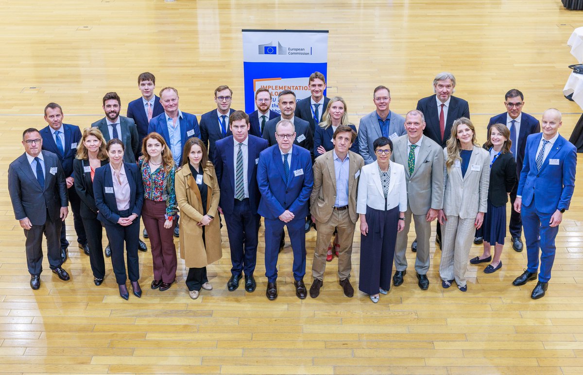 Eurochambres (@eurochambres) on Twitter photo Today, our CEO <a href="/BenJButters/">Ben Butters</a> joined the 1st Implementation Dialogue with <a href="/MartaKosEU/">Marta Kos</a> on private sector investment in #EUEnlargement & #EasternNeighbourhood countries.
We welcome <a href="/eu_enlargement_/">EU Enlargement & Eastern Neighbourhood 🇪🇺</a>'s strong signal: #business is key to driving growth, reform & deeper EU integration. Today, our CEO <a href="/BenJButters/">Ben Butters</a> joined the 1st Implementation Dialogue with <a href="/MartaKosEU/">Marta Kos</a> on private sector investment in #EUEnlargement & #EasternNeighbourhood countries.
We welcome <a href="/eu_enlargement_/">EU Enlargement & Eastern Neighbourhood 🇪🇺</a>'s strong signal: #business is key to driving growth, reform & deeper EU integration.