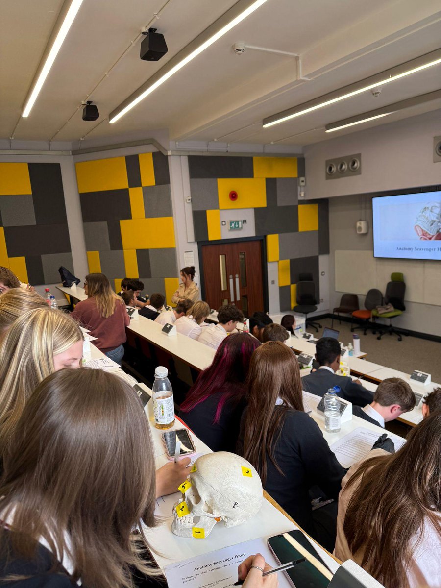 Cardiff HE Roadshow tweet media