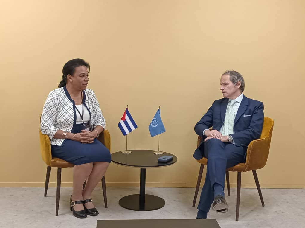 Durante la Conferencia de los océanos de las <a href="/ONU_es/">Naciones Unidas</a> sostuvimos un fraternal encuentro con Rafael Grossi director general del <a href="/iaeaorg/">IAEA - International Atomic Energy Agency ⚛️</a>. Junto a <a href="/SANTANACITMA/">JOSE FIDEL SANTANA NUÑEZ</a> y miembros de la delegación,diálogo sobre el fortalecimiento de la cooperación en aspectos importantes para el desarrollo.