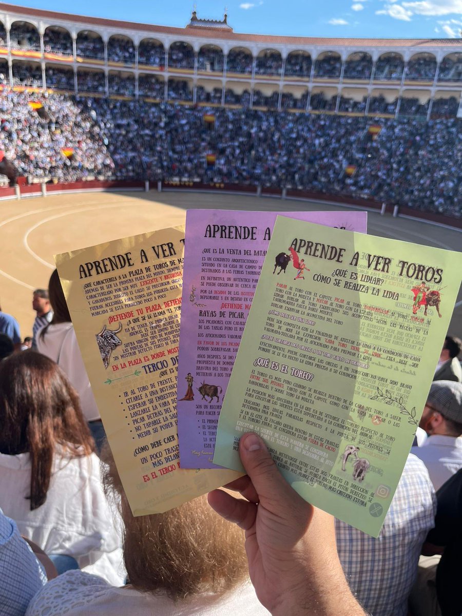 Acabada la feria no nos queda otra q dar las gracias 

1.000.000 de visualizaciones entre crónicas, directos de apartados,podcast, campañas y noticias

30.000 folletos repartidos y 10.000 pegatinas 

Días con 37.000 lecturas de la crónica y 60.000 vius del apartado 

GRACIAS💜💛