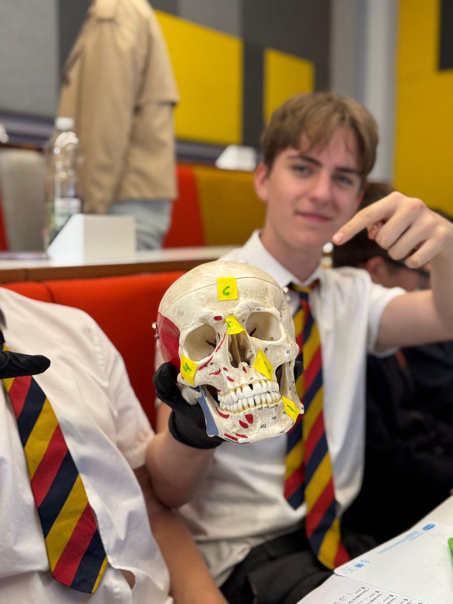 Cardiff HE Roadshow tweet media