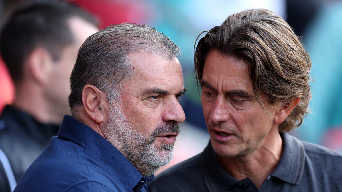 Ny pod er rett rundt hjørnet! Vi avventer bekreftelse på at ny manager (Thomas Frank) blir klar, så skrur vi på mikrofonene for å takke av Ange og ønske Frank velkommen. 

Spørsmål, innspill, tanker eller forslag til ting vi bør snakke om? Fyr løs!

<a href="/erikheimdal00/">Erik K. Heimdal</a> <a href="/Lars_Peder/">Lars Peder Karset Hellerud</a>